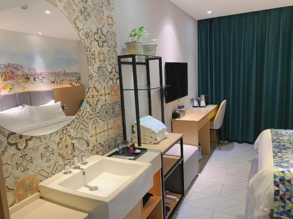 ZMAX Hotel Beijing Tongzhou Universal Tourist Resort Linheli Metro Station