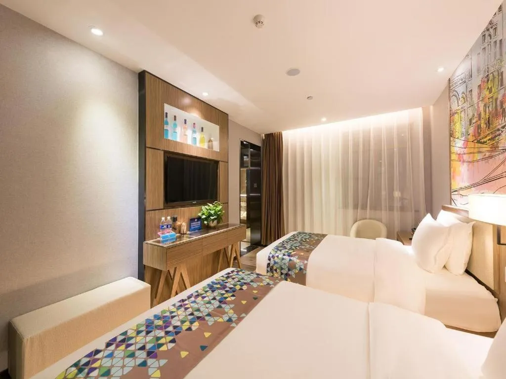 Bed in ZMAX Hotel Beijing Tongzhou Universal Tourist Resort Linheli Metro Station