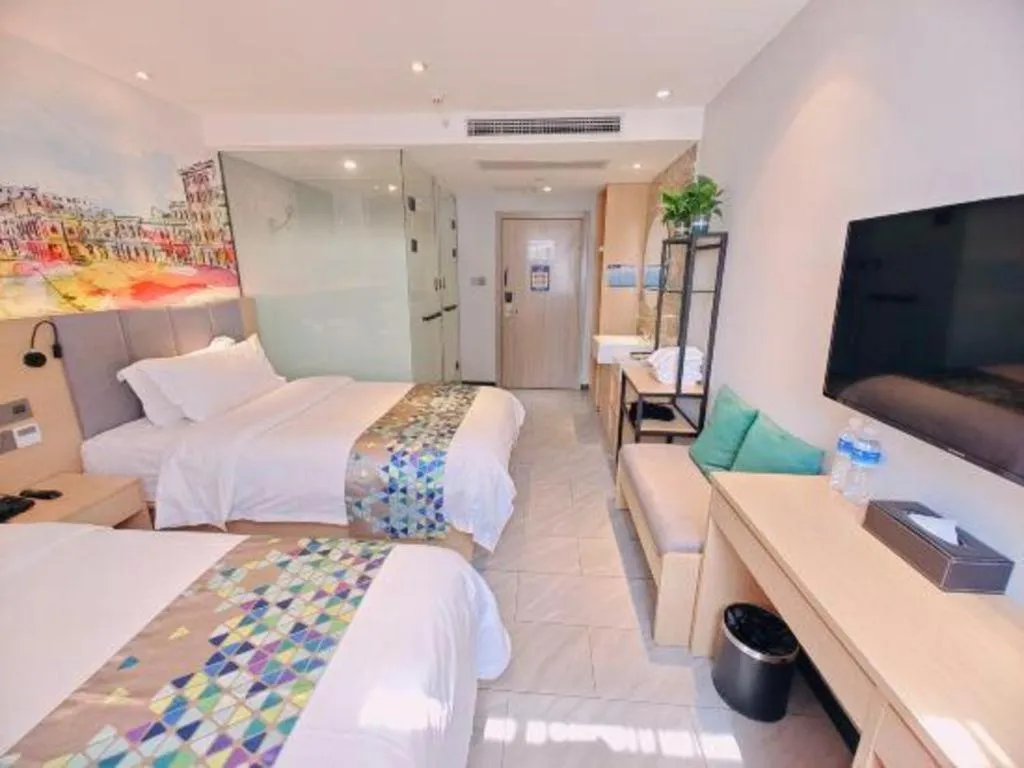 Bed in ZMAX Hotel Beijing Tongzhou Universal Tourist Resort Linheli Metro Station