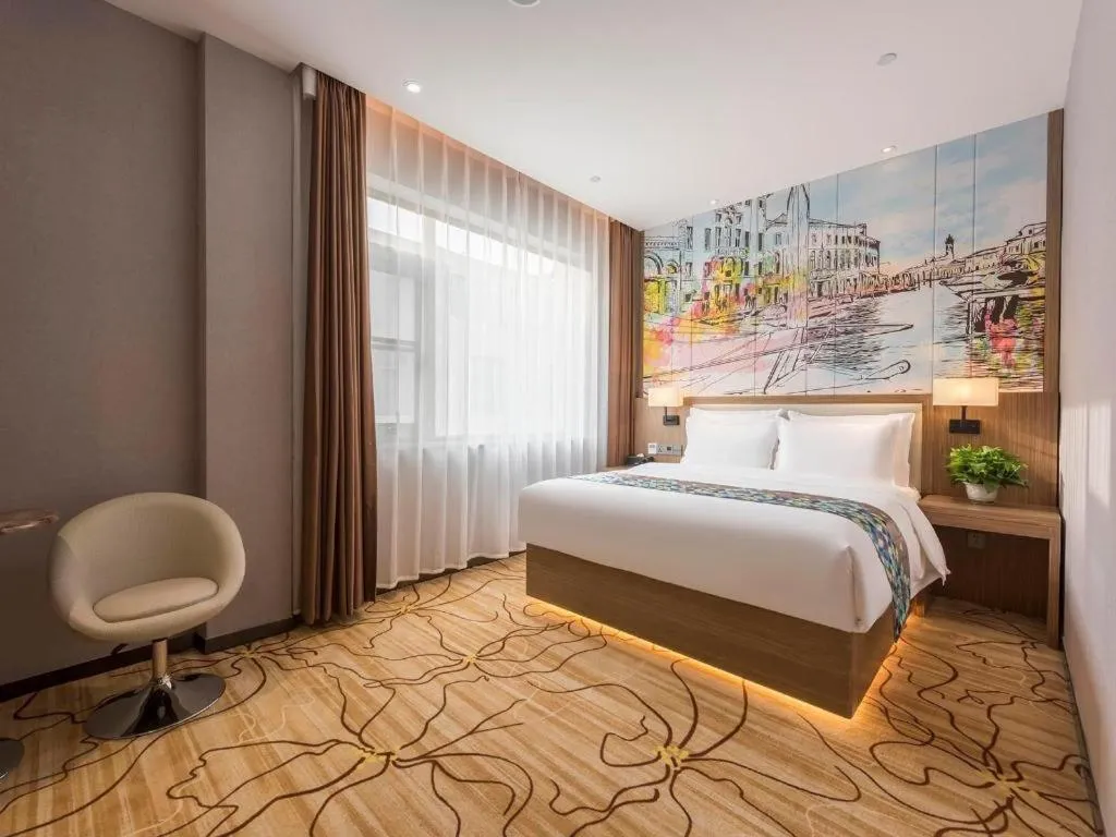 Bed in ZMAX Hotel Beijing Tongzhou Universal Tourist Resort Linheli Metro Station
