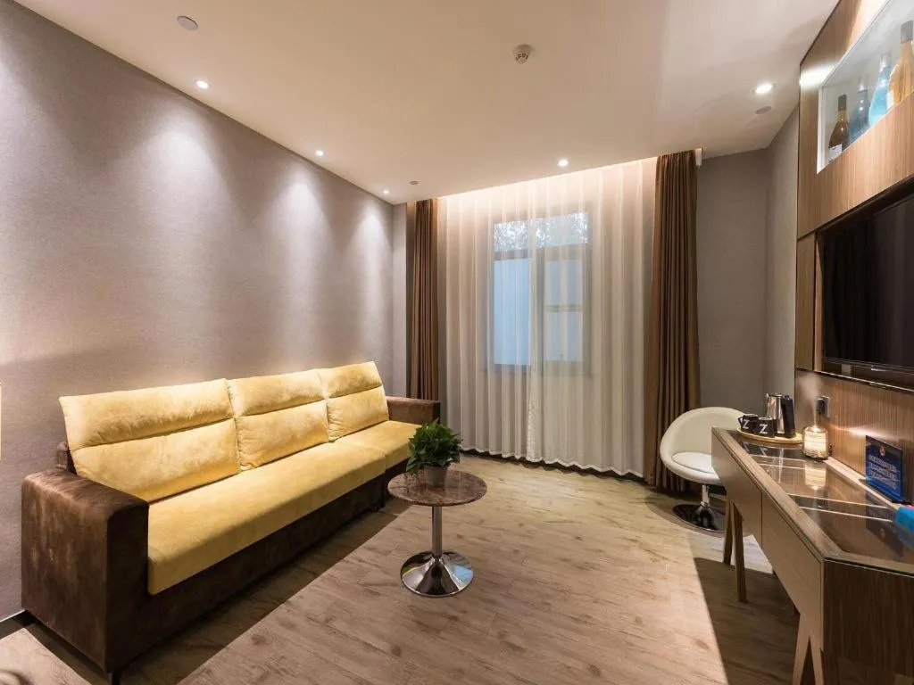 ZMAX Hotel Beijing Tongzhou Universal Tourist Resort Linheli Metro Station