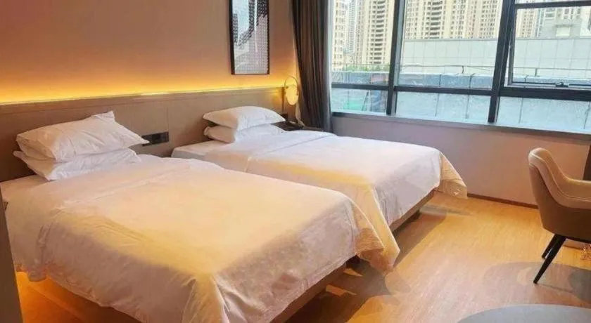Bed in Lavande Hotels Xuzhou Yunlong Wanda Medical University