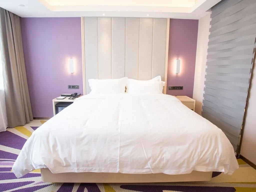 Bed in Lavande Hotels Xuzhou Yunlong Wanda Medical University
