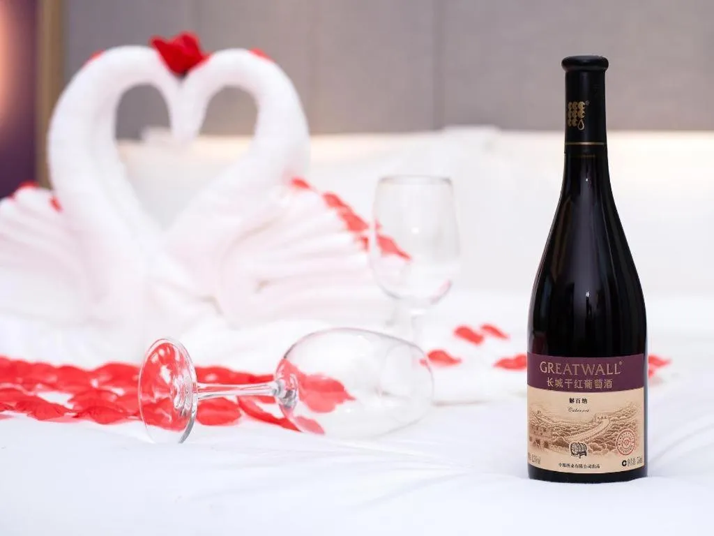 Bed in Lavande Hotel Lu County High-Speed Railway Station Wanhu Daduhui