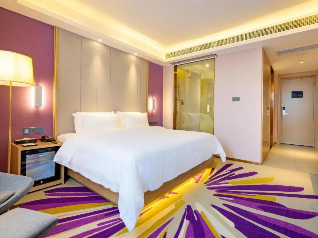 Bed in Lavande Hotel Lu County High-Speed Railway Station Wanhu Daduhui