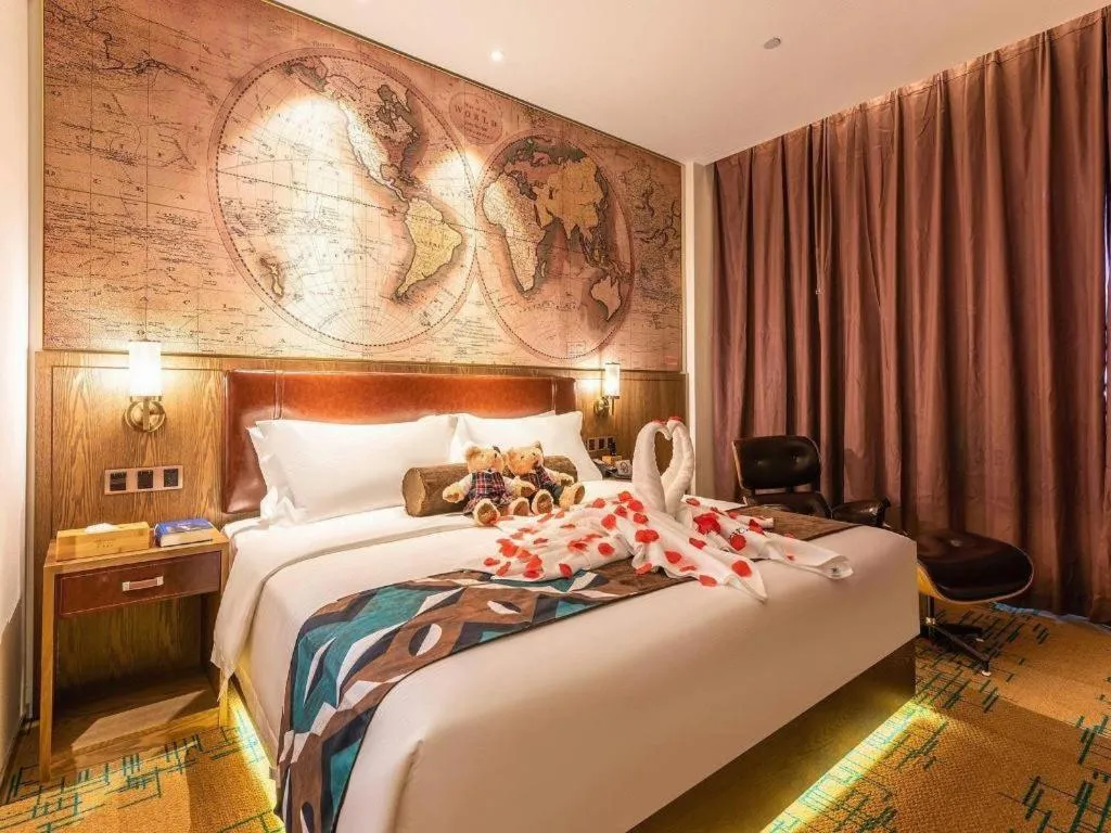 Bed in James Joyce Coffetel Beijing Pinggu Hospital Century Square