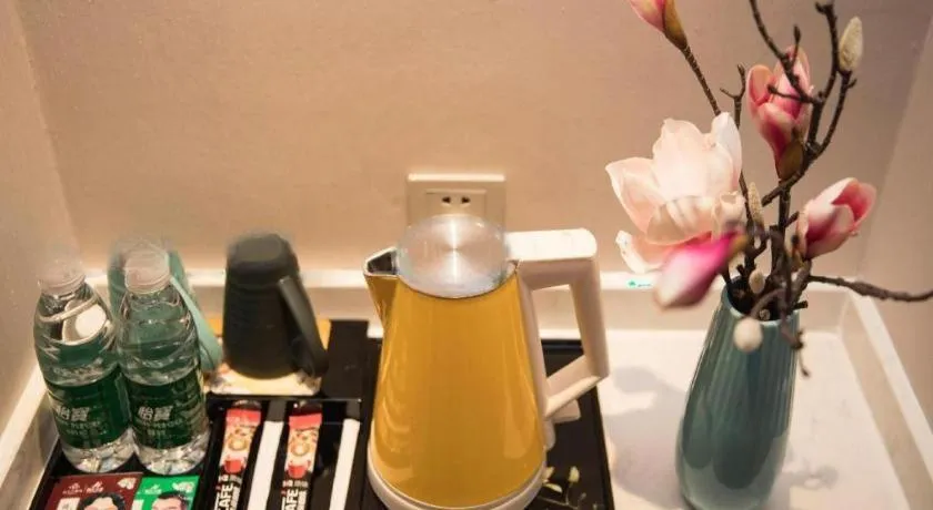 Magnotel Huludao Xingcheng Central Square Wenquan Street