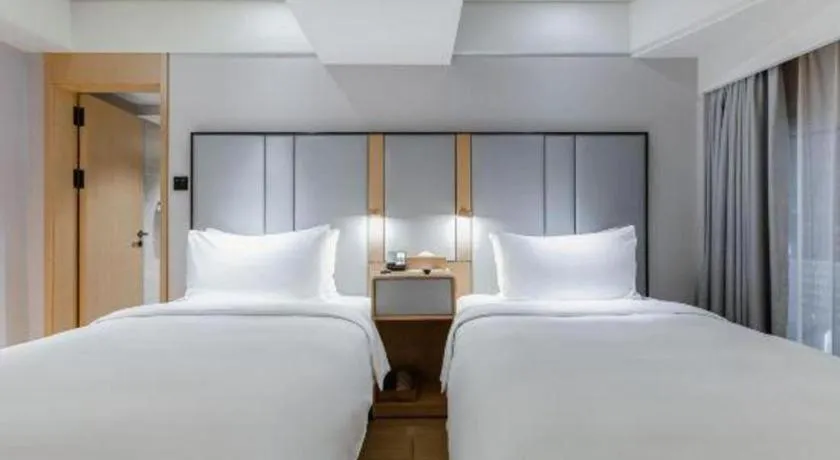 JI Hotel Shanghai Shangcheng Road Metro Station