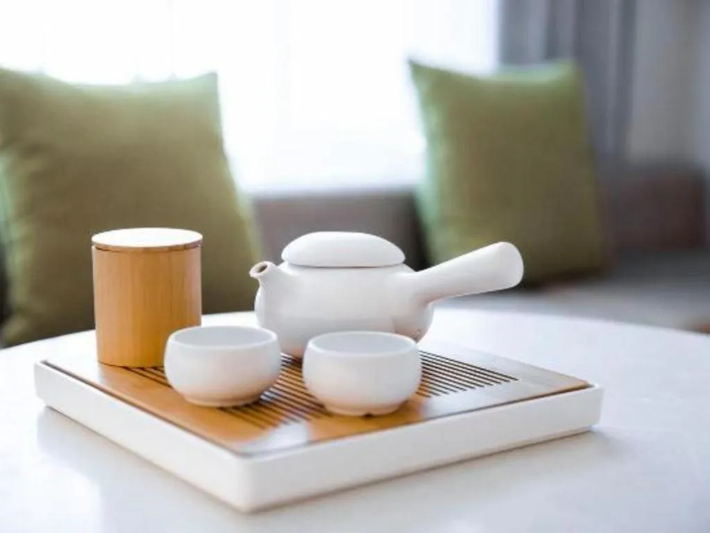 JI Hotel Shanghai Shangcheng Road Metro Station