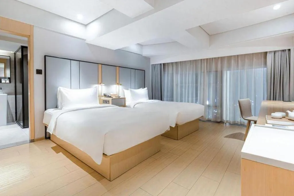 JI Hotel Shanghai Shangcheng Road Metro Station