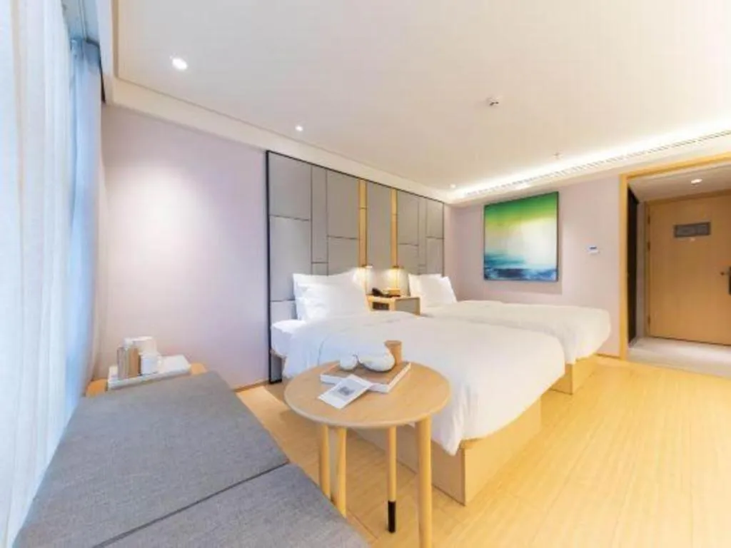 JI Hotel Shanghai Shangcheng Road Metro Station