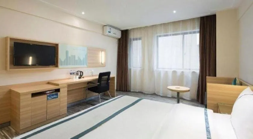 Bed in City Comfort Inn Changsha Yuelu Mountain Meixi Lake Park