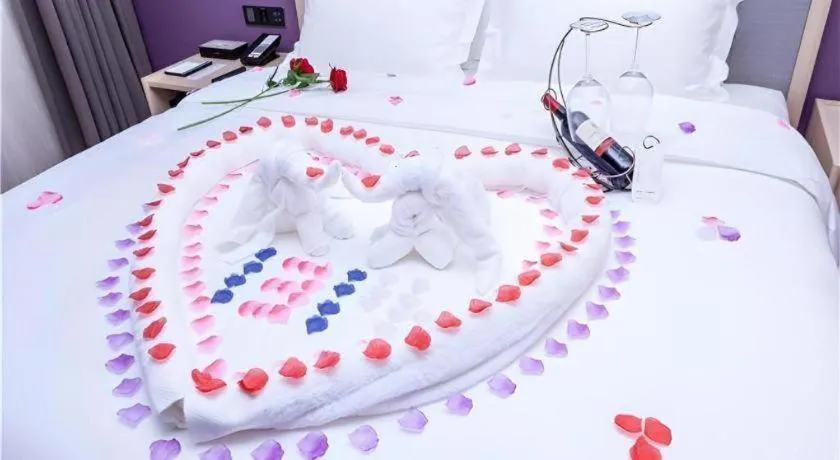 Bed in Lavande Hotel Guangzhou Zengchen Xintang Light Railway Station