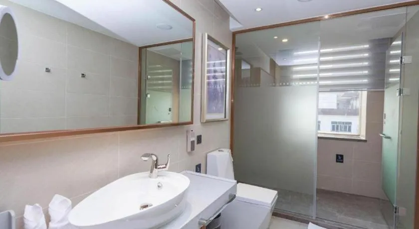 Lavande Hotel Guangzhou Zengchen Xintang Light Railway Station