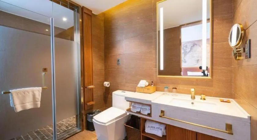 James Joyce Coffetel Shenyang North Railway Station Qishan Road Metro Station