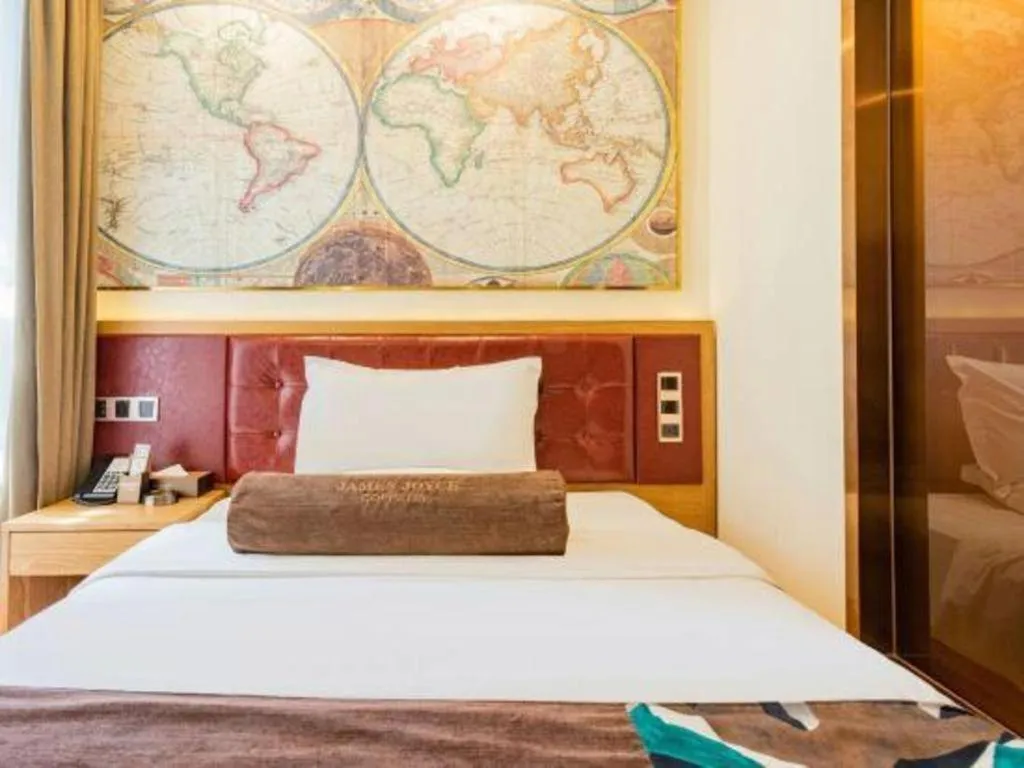 Bed in James Joyce Coffetel Harbin Central Street