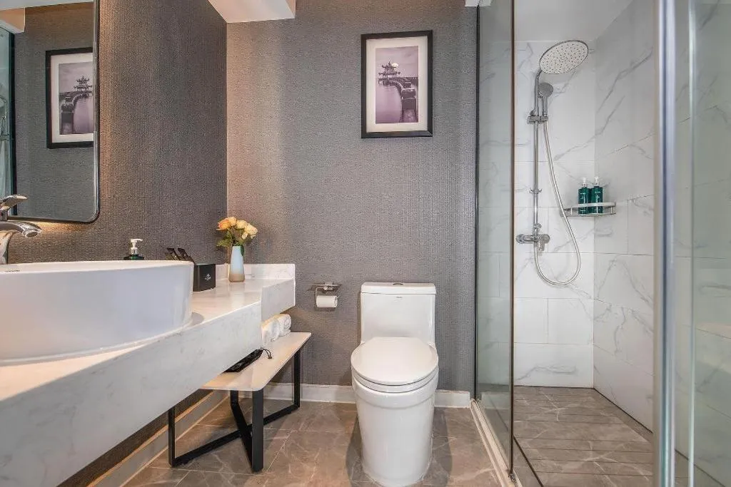 Magnotel Hotel Dongxing Guomen Port