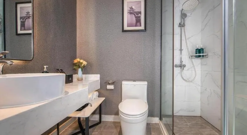 Magnotel Hotel Dongxing Guomen Port