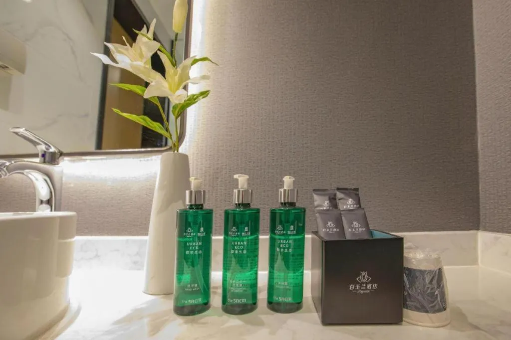 Magnotel Hotel Dongxing Guomen Port