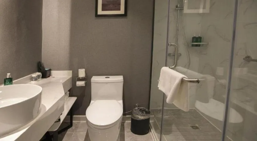 Magnotel Hotel Dongxing Guomen Port