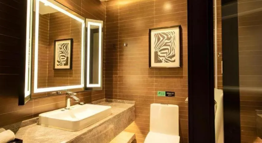 Xana Hotelle Shenyang Zhongshan Plaza the Affiliated First Hospital of China Medical University