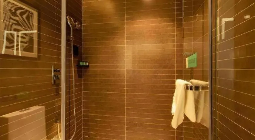 Xana Hotelle Shenyang Zhongshan Plaza the Affiliated First Hospital of China Medical University