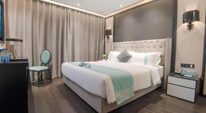Bed in Xana Hotelle Zhuhai Gongbei Port