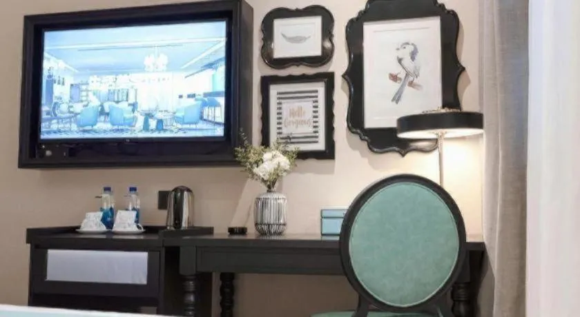 Xana Hotelle Zhuhai Gongbei Port