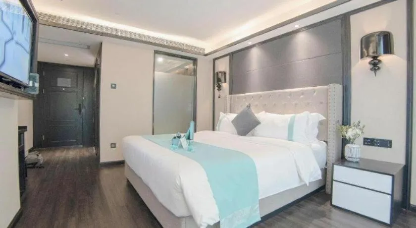Bed in Xana Hotelle Zhuhai Gongbei Port