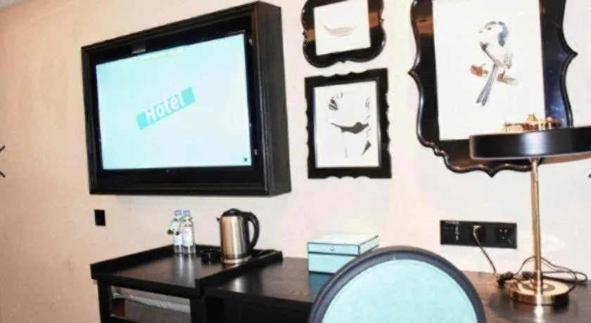 Xana Hotelle Zhuhai Gongbei Port