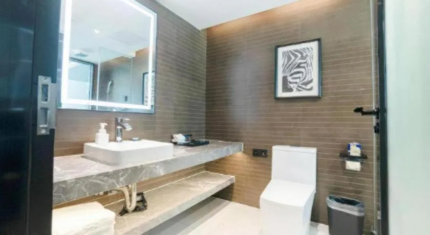 Xana Hotelle Zhuhai Gongbei Port