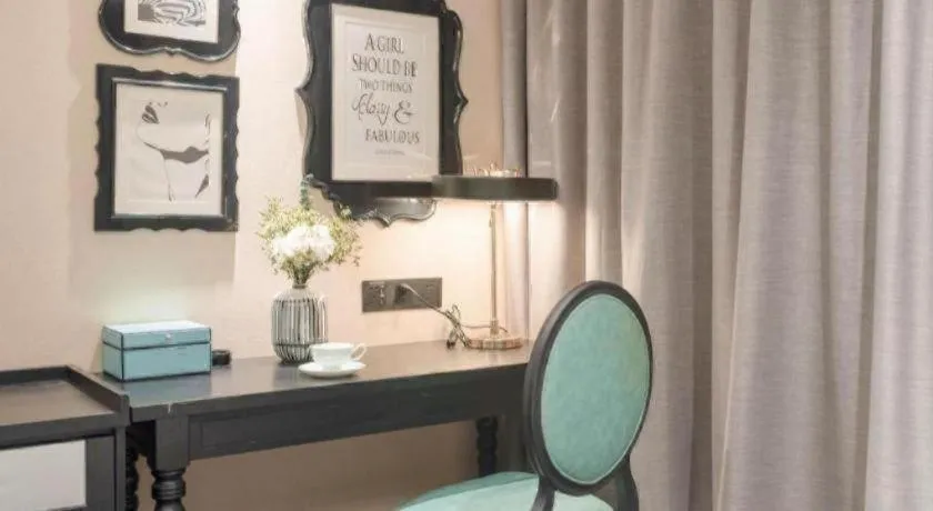 Xana Hotelle Zhuhai Gongbei Port