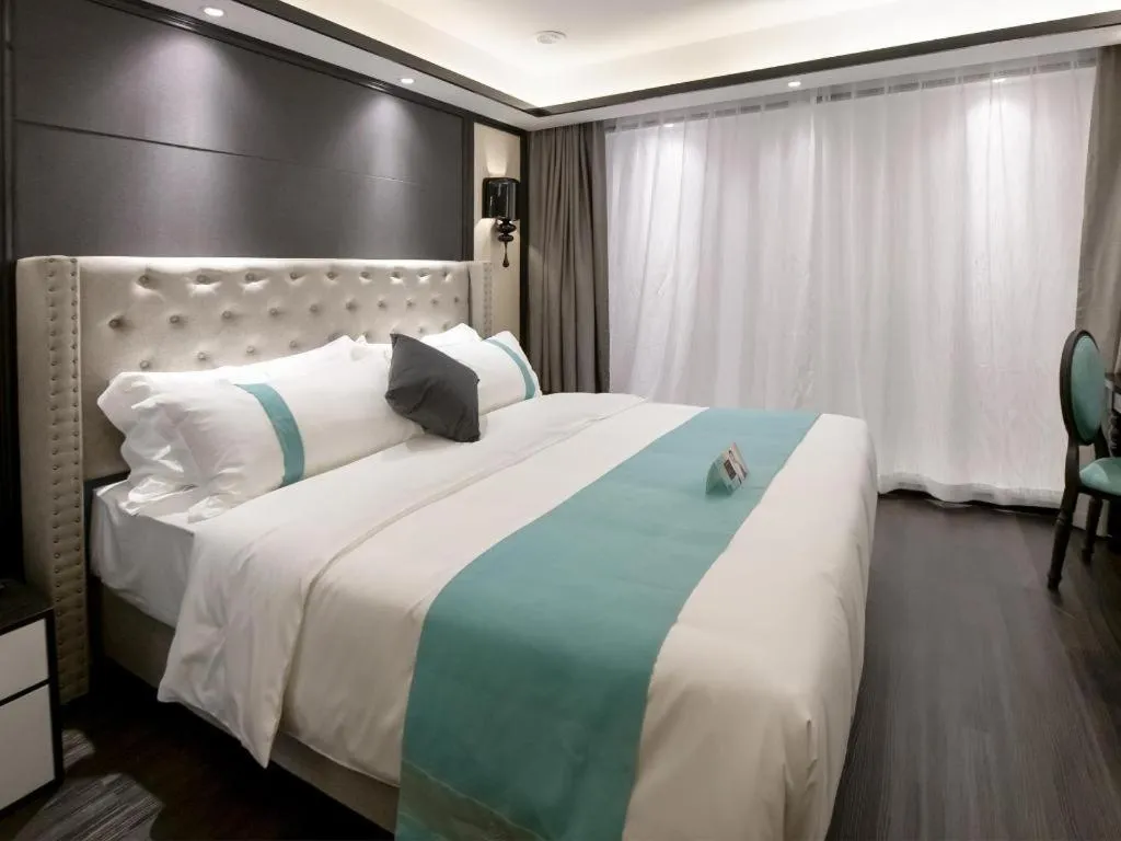 Bed in Xana Hotelle Zhuhai Gongbei Port