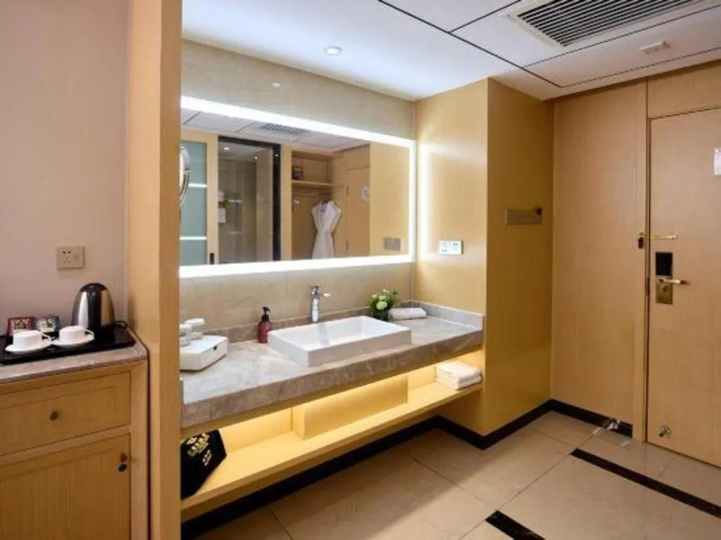 Bed in YUN-RAY Ambassador Hotel