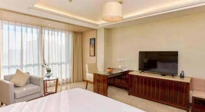 Bed in YUN-RAY Ambassador Hotel