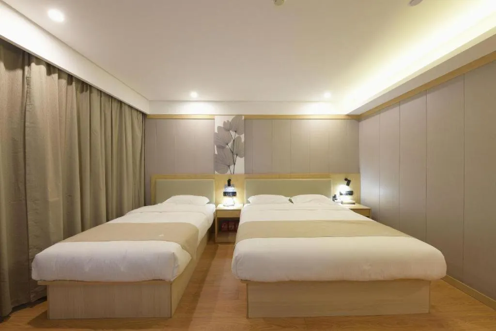 Bed in GreenTree Inn Express Hebei Tangshan Caofeidian Industrial Park 11 Plus Bus Station