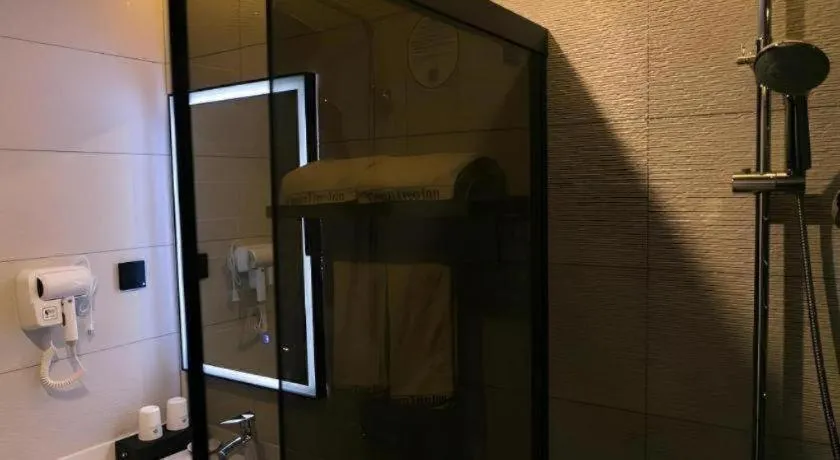 GreenTree Inn Express Hebei Tangshan Caofeidian Industrial Park 11 Plus Bus Station