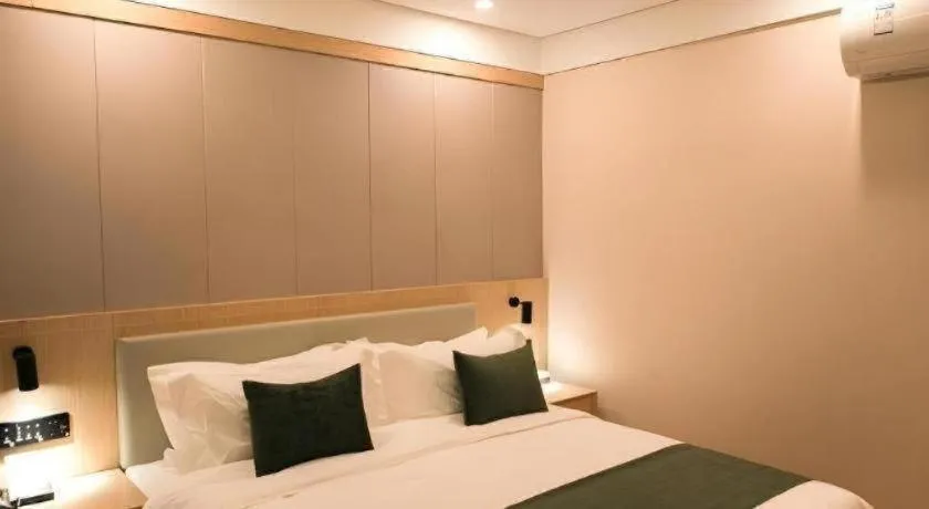 Bed in GreenTree Inn Express Hebei Tangshan Caofeidian Industrial Park 11 Plus Bus Station