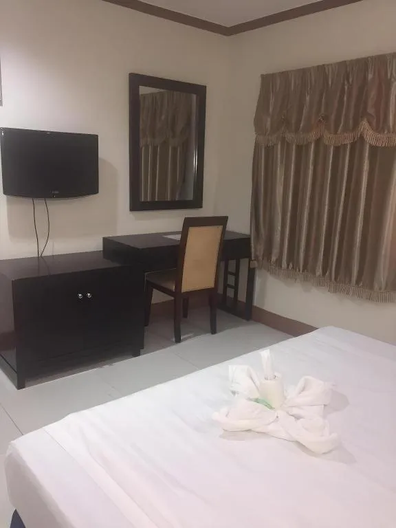 Bed in Jeamco Royal Hotel - Baybay