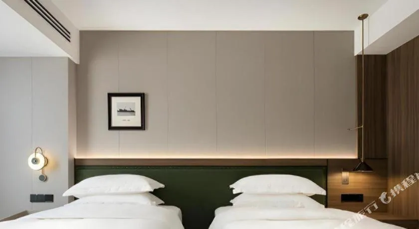 Bed in Aden Select Shenzhen Taizi