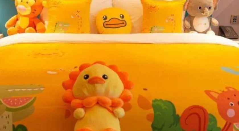 Bed in Zhuhai Hongsanyi Hotel