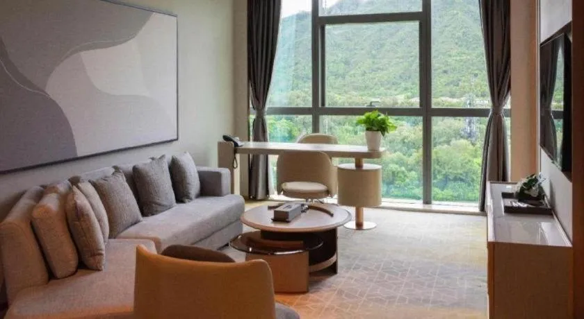 Zhuhai Hongsanyi Hotel