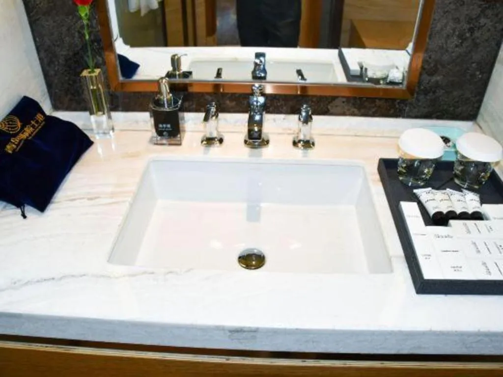 Qingdao Hualan Hotel