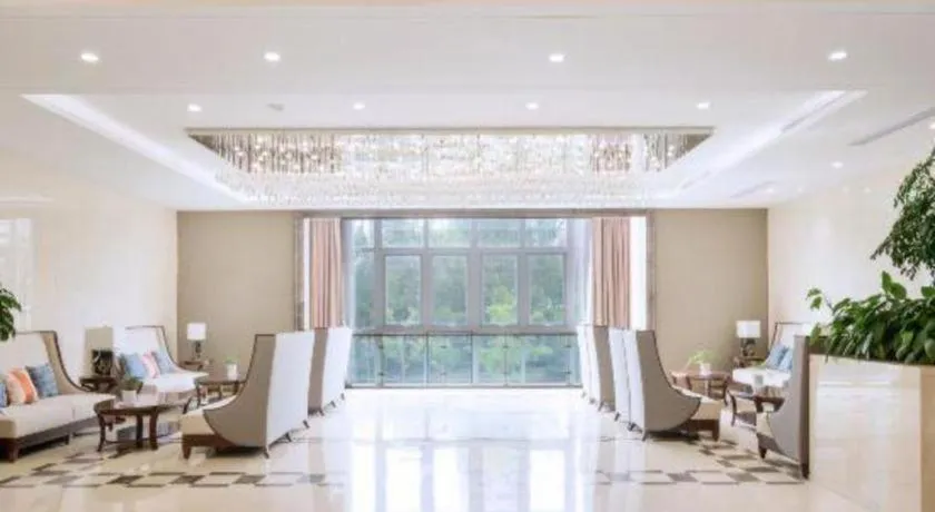 Qingdao Hualan Hotel