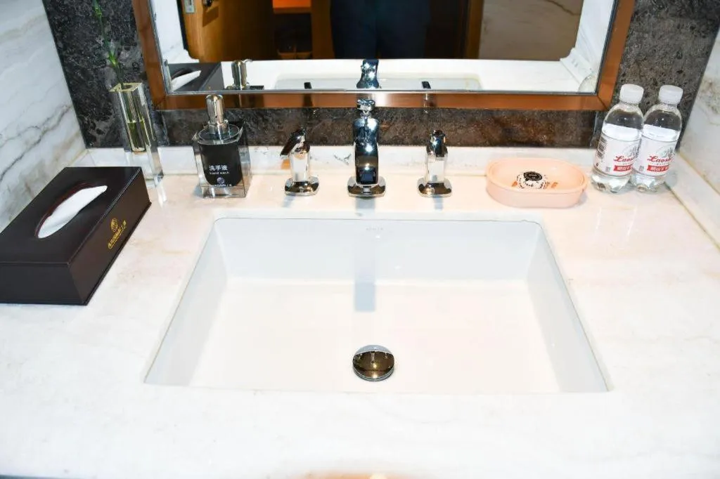 Qingdao Hualan Hotel