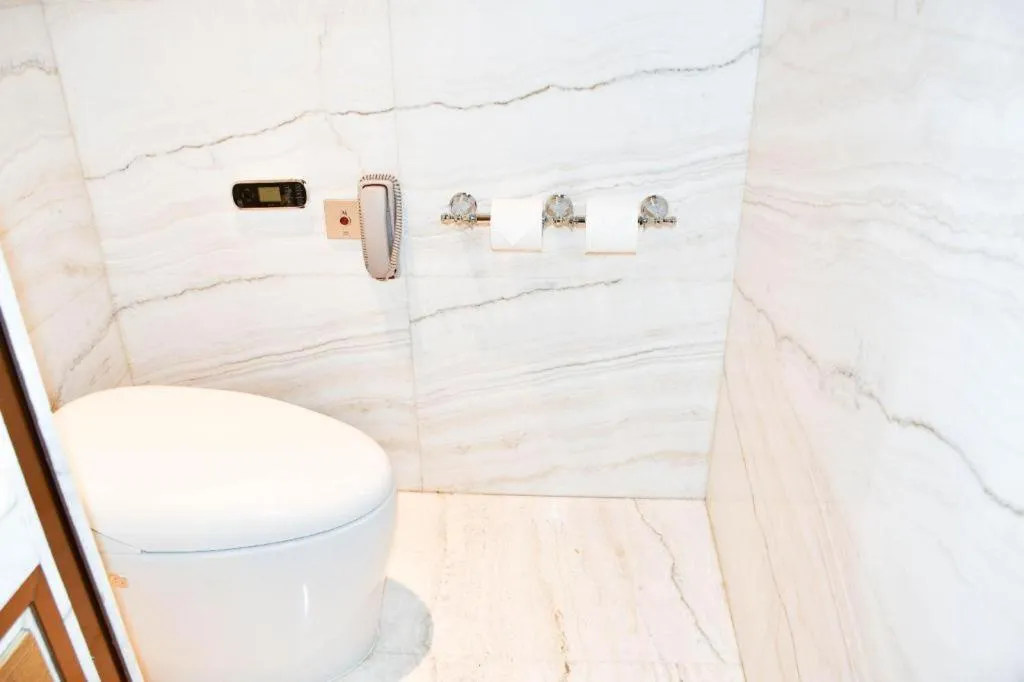 Qingdao Hualan Hotel