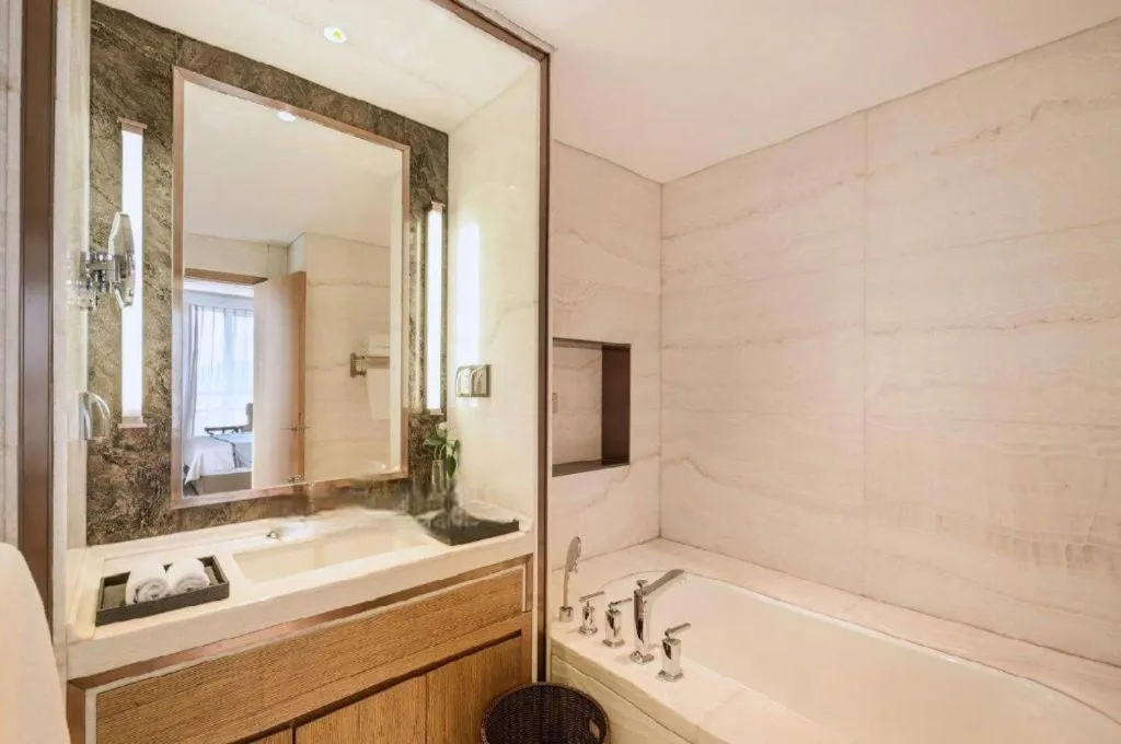 Qingdao Hualan Hotel