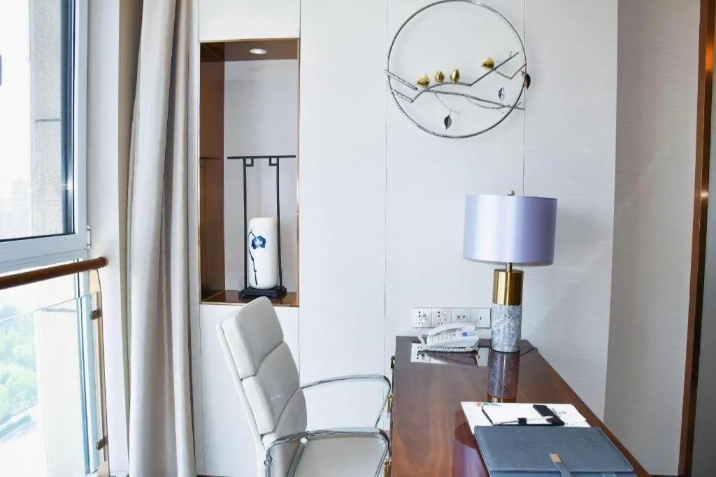 Qingdao Hualan Hotel