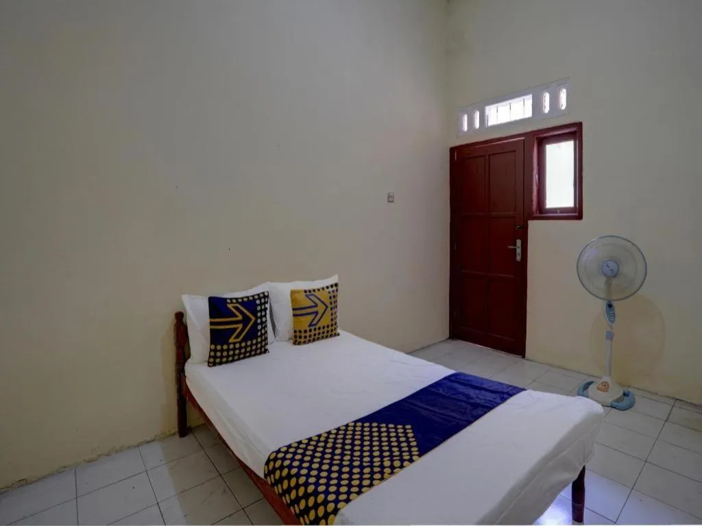 Bed in Hotel O Sunyoto Homestay Syariah