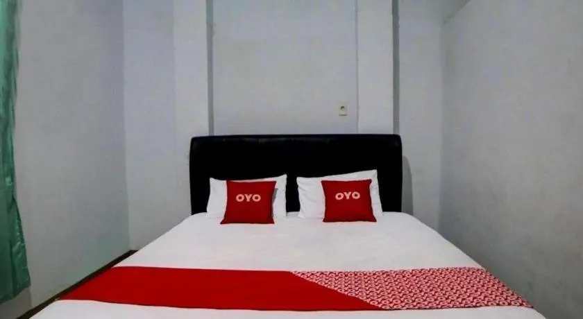 Bed in Hotel O Guesthouse 899